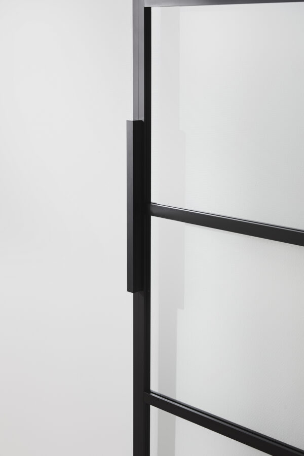 Skjutdörr Square Habo svart alu härdat glas