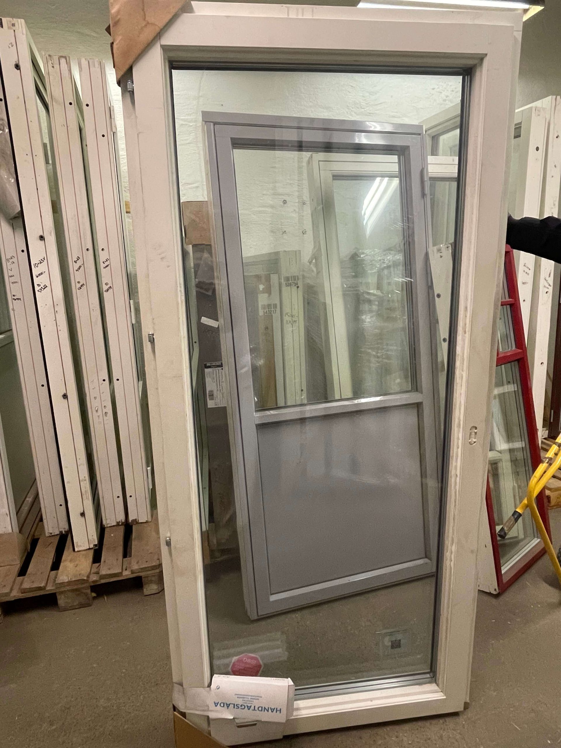 Inåtgående fönsterdörr 78704