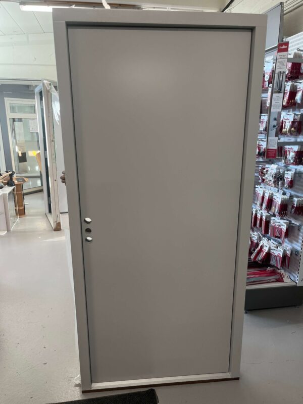 OUTLET Ytterdörr Kvader Bordörren 79175