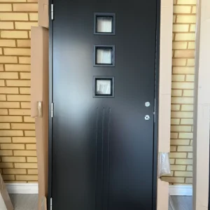 OUTLET Ytterdörr Svart ID 84909