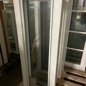 Inåtgående fönster 5x14 ID 85352