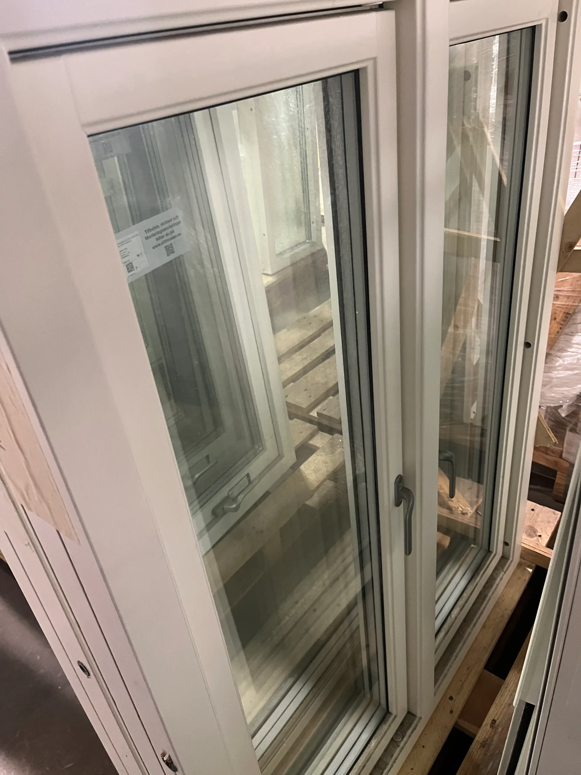 Sidohängt fönster 10x13 ID 85341