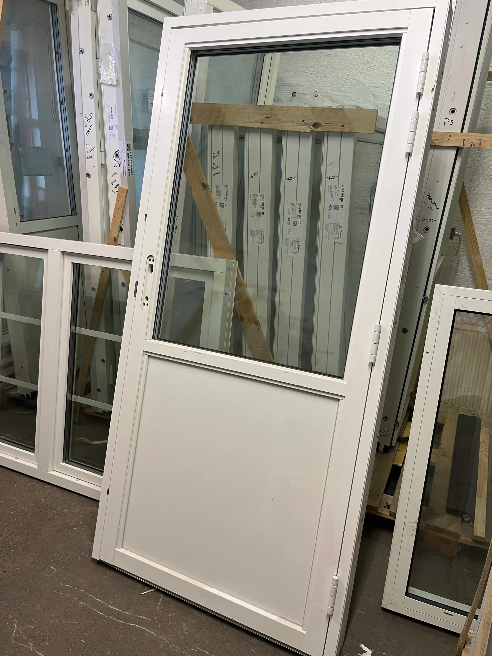 Outlet fönsterdörr 10x21